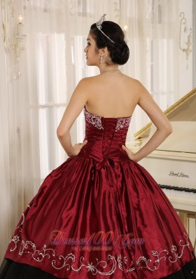 Beaded and Embroidery Decorate Wine Red Quinceanera Dress