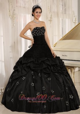 Appliqued Decorate Strapless Black Quinceanera Dress