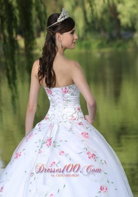 White Quinceanera Dress for Sweet 16 With Appliques