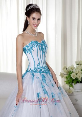 White Ball Gown Sweetheart Appliques Sweet 16 Dresses