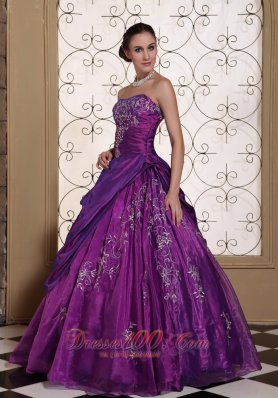 Purple Dresses for Quinceaneras Taffeta With Embroidery