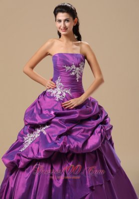 Strapless Appliques Decorate Pick-ups Purple Dresses Of 15