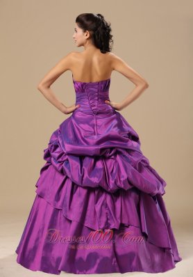 Strapless Appliques Decorate Pick-ups Purple Dresses Of 15