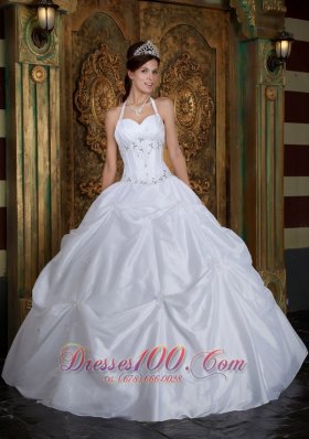 2013 Cheap White Halter Beading Taffeta Quinceanera Dress