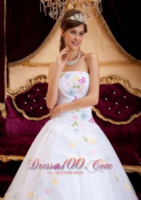 Exquisite Appliques Organza White Sweet 16 Dress