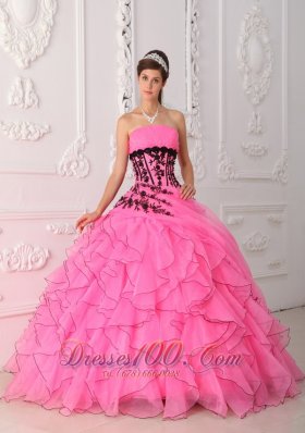 2013 Rose Pink Ruffles Black Appliques Quinceanera Dress