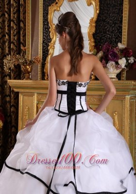 2013 White White Black Appliques Sweet 16 Dress