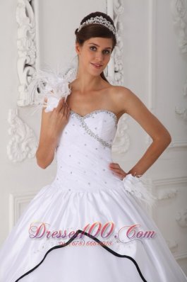 2013 Beautiful White One Shoulder Quinceanera Dress