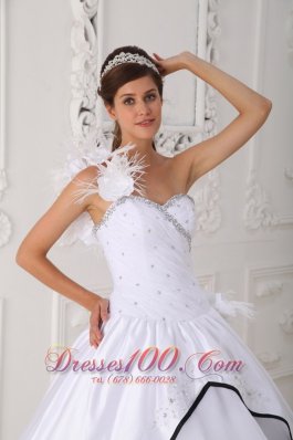 2013 Beautiful White One Shoulder Quinceanera Dress