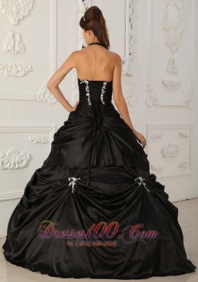 Pretty Black Halter Pick-ups Taffeta Sweet 16 Dress