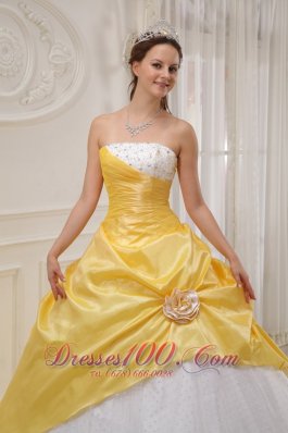 For Sale Yellow and White Flower Sweet 16 Dress