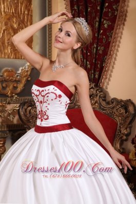 White and Red Embroidery Sash Sweet 15 Dress