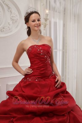 Wine Red Ruffles Taffeta Strapless Dress for Quinceanera