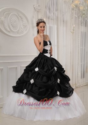 Black and White Beading Pick-ups Quinceanera Dress
