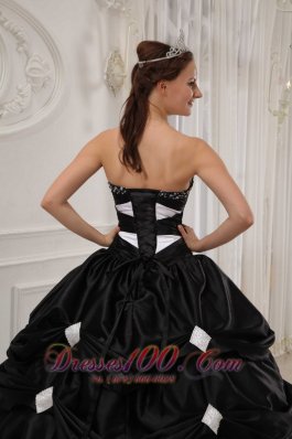 Black and White Beading Pick-ups Quinceanera Dress