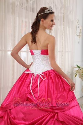 Cheap Red and White Appliques Sweetheart Quinceanera Dress