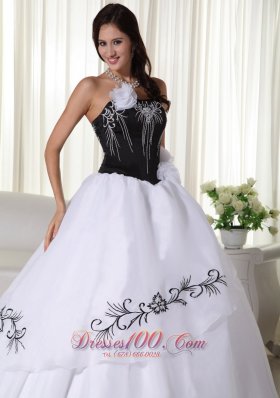 White and Black Embroidery Quinceanera Dress Strapless