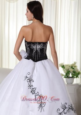 White and Black Embroidery Quinceanera Dress Strapless