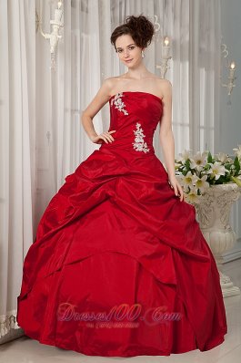 Wine Red Appliques Strapless Floor-length Quinceanera Dress
