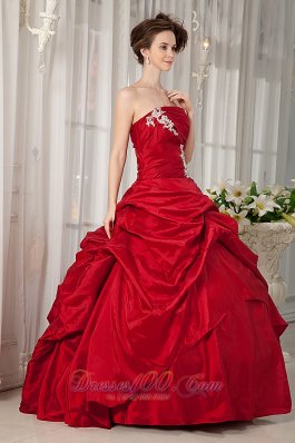 Wine Red Appliques Strapless Floor-length Quinceanera Dress