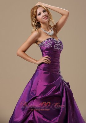 Purple A-line Sweetheart Appliques Ruch Quinceanea Dress