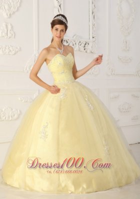 Light Yellow Sweet 16 Dress Appliques Sweetheart Floor-length