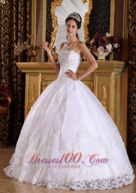 Embroidery Beading White Floor-length Quinceanera Dress