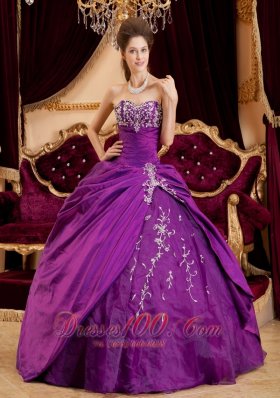 Purple Sweetheart Appliques Floor-length Quinceanera Dress