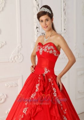 Red Sweet 16 Dress Sweetheart Embroidery and Beading