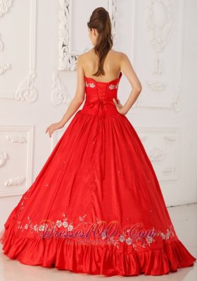 Red Sweet 16 Dress Sweetheart Embroidery and Beading