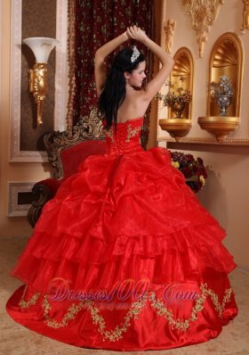 Appliques Pick-ups Quinceanera Dress Red Beading