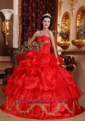 Appliques Pick-ups Quinceanera Dress Red Beading