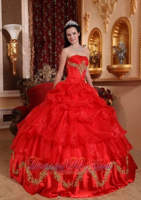 Appliques Pick-ups Quinceanera Dress Red Beading