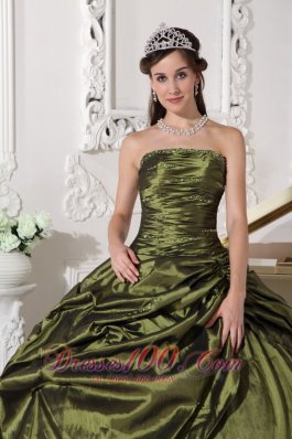 Ball Gown Taffeta Beading Quinceanera Dress for Sweet 16