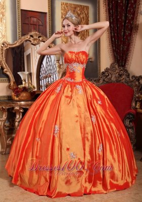 Winter Orange Red Floor-length Appliques Sweet 16 Dress