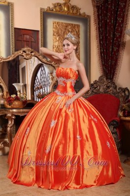 Winter Orange Red Floor-length Appliques Sweet 16 Dress