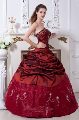 Wine Red Taffeta Organza Embroidery Quinceanera Dress