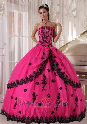 Classic Hot Pink Appliques Bead Strapless Quinceanea Dress