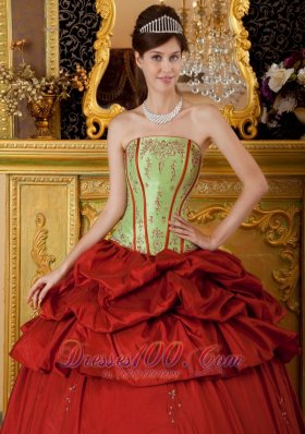 Red Quinceanera Dress Strapless Appliques Floor-length