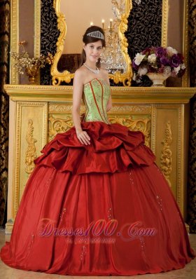 Red Quinceanera Dress Strapless Appliques Floor-length