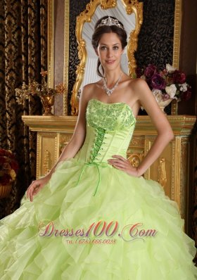 2013 Yellow Green Quinceanera Dress Embroidery Beading Strapless