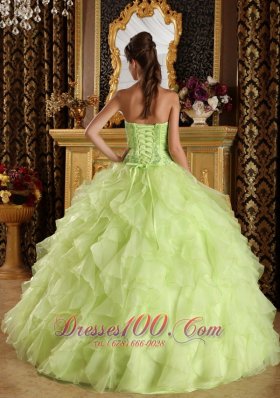 2013 Yellow Green Quinceanera Dress Embroidery Beading Strapless