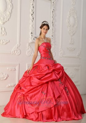 Red Quinceanera Dress Strapless Appliques Beading Embroidery