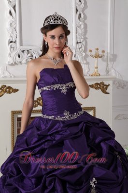 Puffy Dark Purple Quinceanera Dress Taffeta Appliques