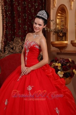 Red Quinceanera Dress Appliques Beading Pick-ups