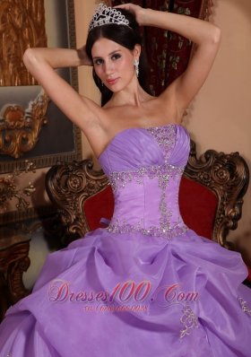 Around 200 Lavender Quinceanera Dress Beading Appliques