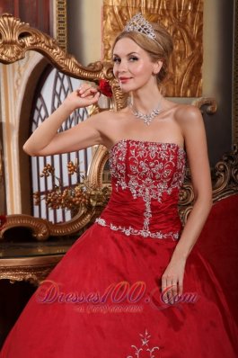 Pretty Wine Red Quinceanera Dress Floor-length Embroidery