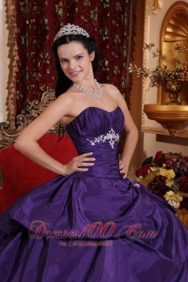 Elegant Sweetheart Taffeta Purple Quinceanera Dress