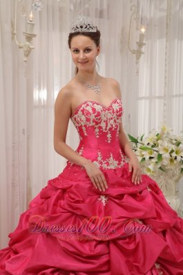 Coral Red Quinceanera Dress Appliques Pick-ups Sweetheart