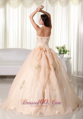 Champagne Floor-length Quinceanera Dress Beading Embroidery